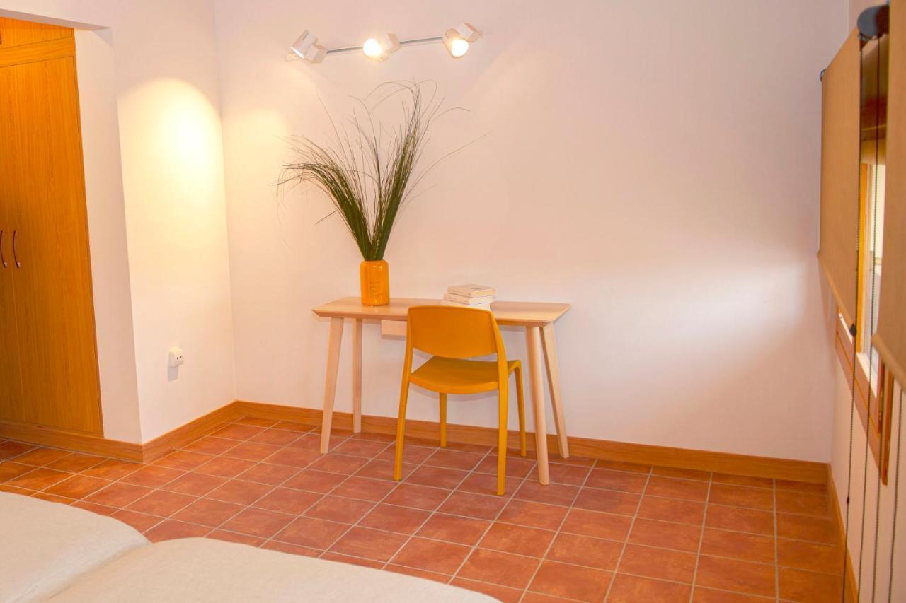 Casa Rural Hospital De Las Palabras Torrelles ภายนอก รูปภาพ